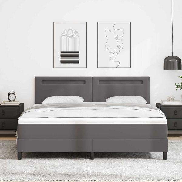 Prikazana fotografija izdelka 2 od 12