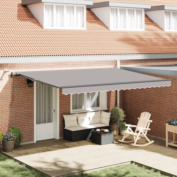 Prikazana fotografija izdelka 2 od 17