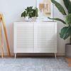 vidaXL Vrata za omarico z letvicami 2 kosa bela 69x49,4 cm borovina