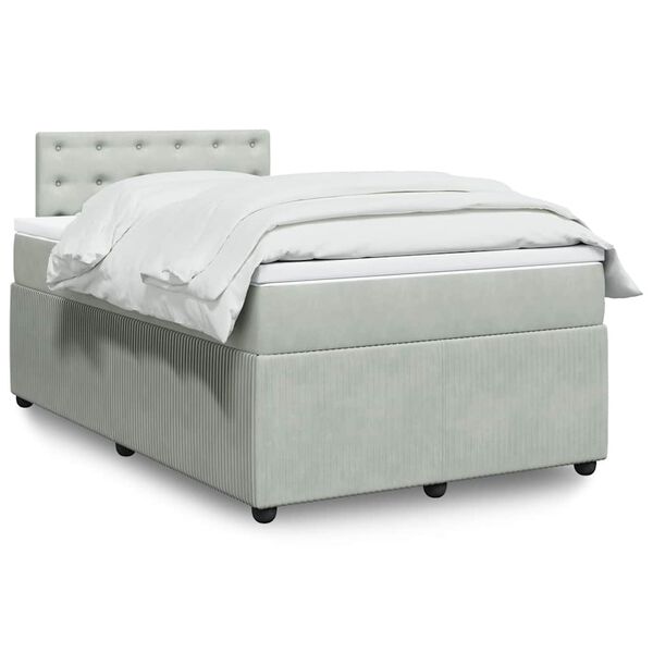 Prikazana fotografija izdelka 2 od 18