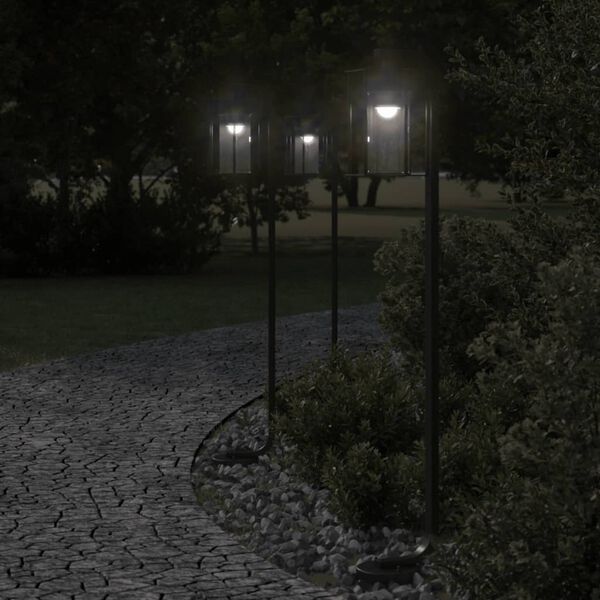Prikazana fotografija izdelka 2 od 7