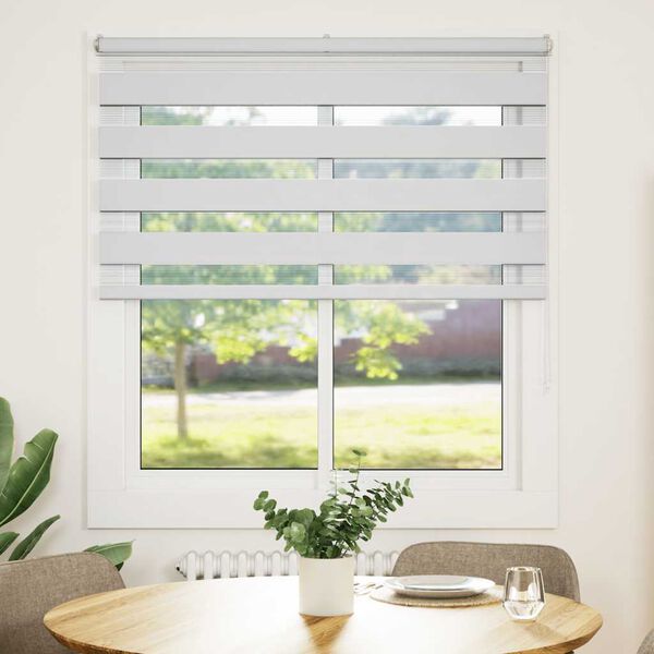 Prikazana fotografija izdelka 2 od 16