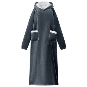 vidaXL Odeja s kapuco Temno modra M Flis in flanel