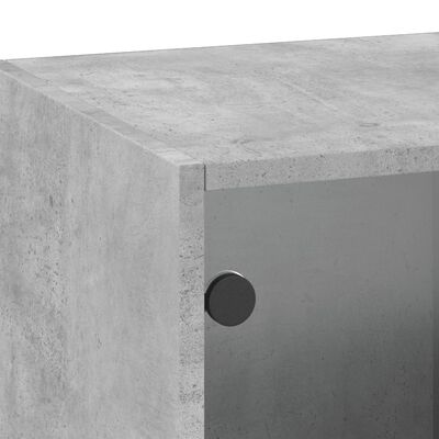 vidaXL Stranska omarica s steklenimi vrati betonsko siva 35x37x100 cm