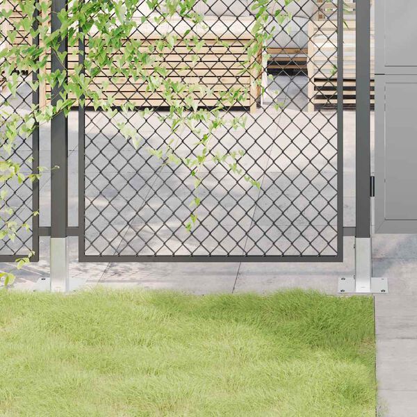 Prikazana fotografija izdelka 2 od 11