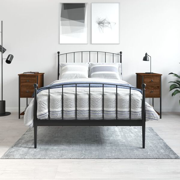 vidaXL Nočna omarica 2 kosa rjavi hrast 32x42x70 cm inženirski les