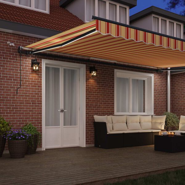 Prikazana fotografija izdelka 3 od 17