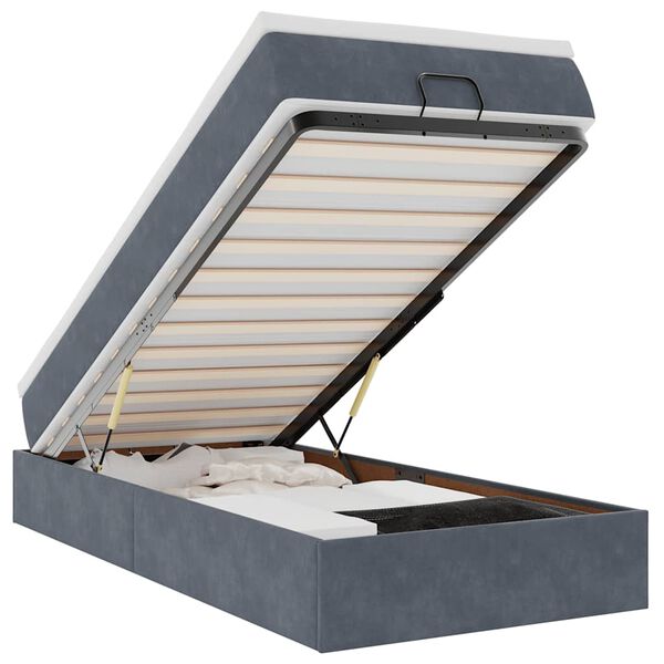 Prikazana fotografija izdelka 1 od 17