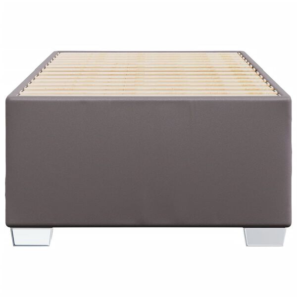 Prikazana fotografija izdelka 4 od 9