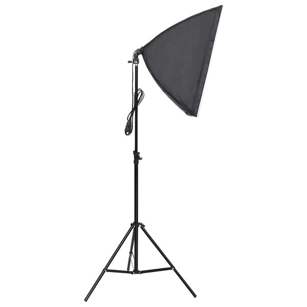 Prikazana fotografija izdelka 4 od 20