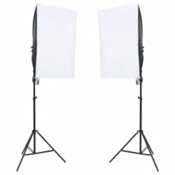 Prikazana fotografija izdelka 2 od 19