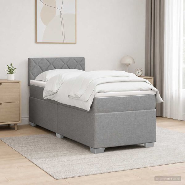 Prikazana fotografija izdelka 2 od 11