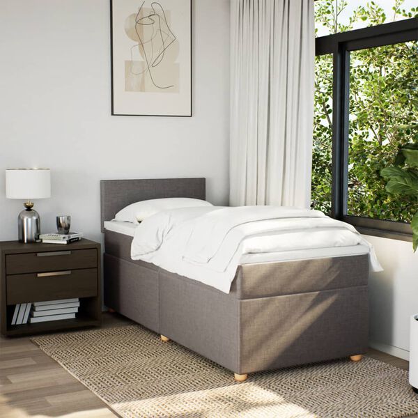 Prikazana fotografija izdelka 4 od 18