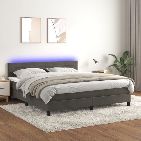 Prikazana fotografija izdelka 2 od 16