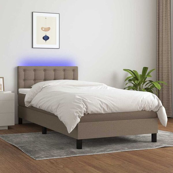 Prikazana fotografija izdelka 2 od 16