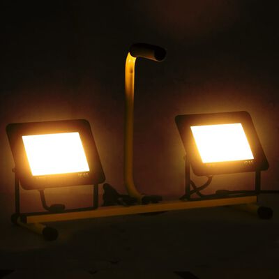 vidaXL LED reflektor z ročajem 2x50 W toplo bel