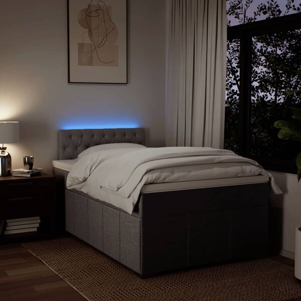 Prikazana fotografija izdelka 4 od 18