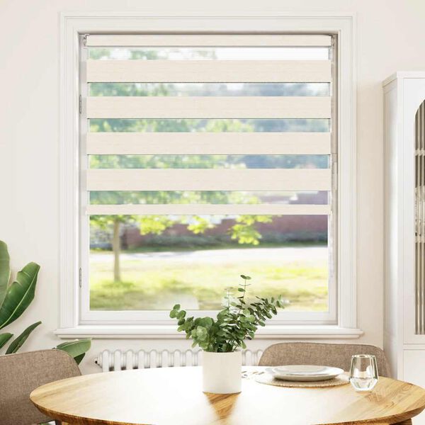 Prikazana fotografija izdelka 2 od 16