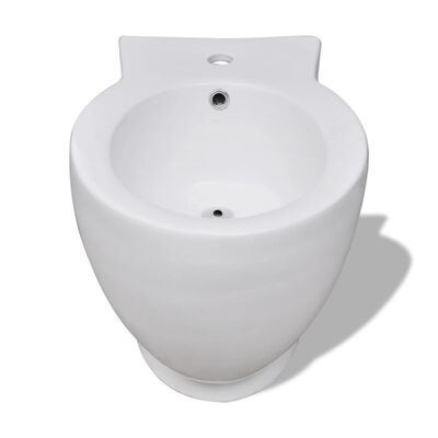 Bel keramičen kopalniški set stoječa WC školjka in bide