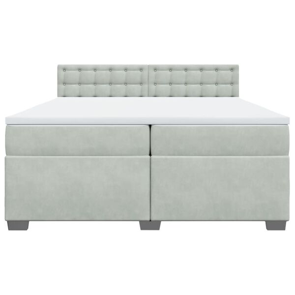 Prikazana fotografija izdelka 4 od 13