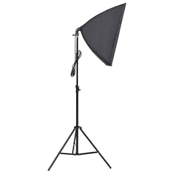 Prikazana fotografija izdelka 4 od 20