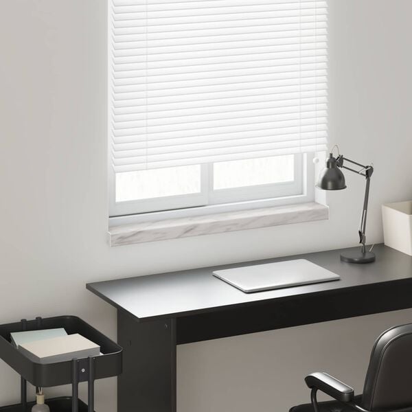 Prikazana fotografija izdelka 2 od 13