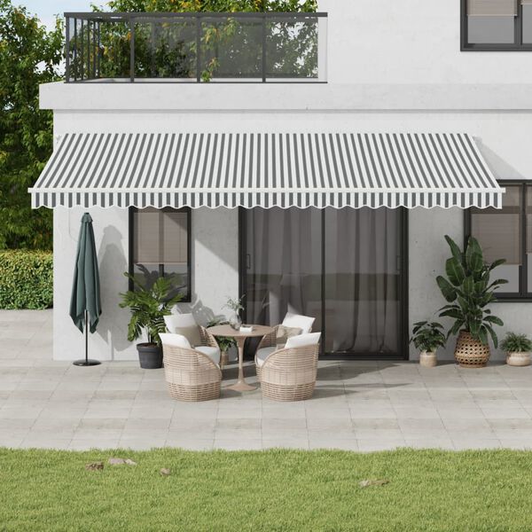 Prikazana fotografija izdelka 1 od 12