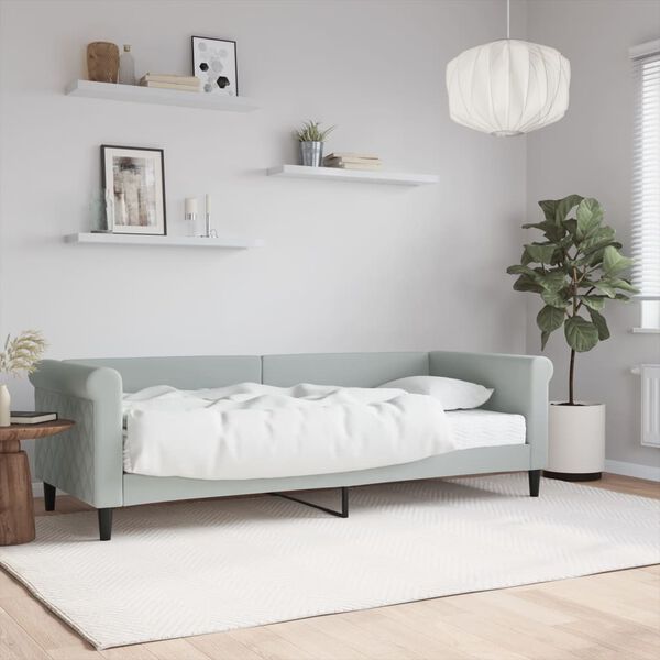 Prikazana fotografija izdelka 2 od 12