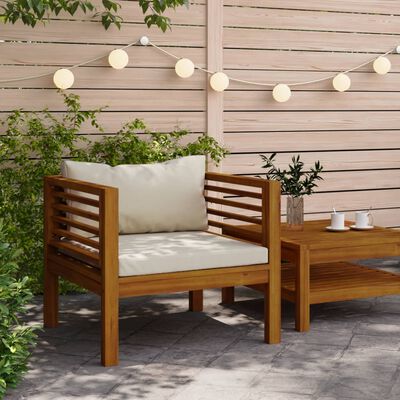 vidaXL Vrtni stol s kremno belimi blazinami trden akacijev les