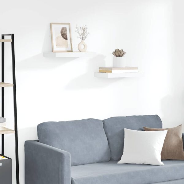 Prikazana fotografija izdelka 2 od 16