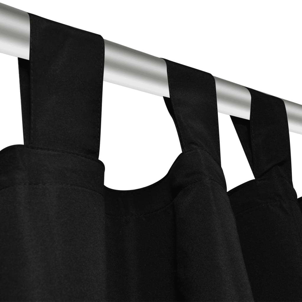 2 kosa črnih satenasih zaves z obročki 140 x 245 cm