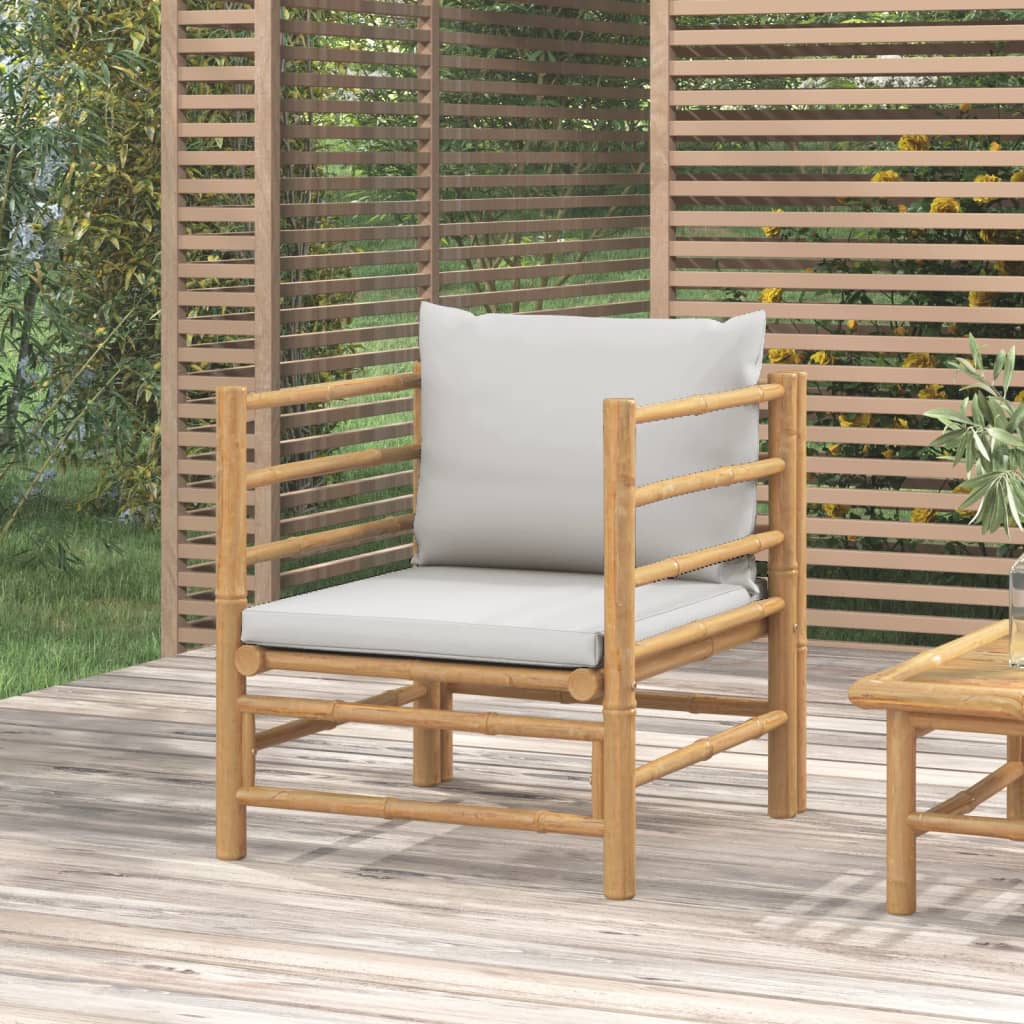 vidaXL Vrtni kavč s svetlo sivimi blazinami bambus